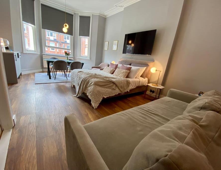 Studio For 3 Near Regents Park N5 ลอนดอน ภายนอก รูปภาพ