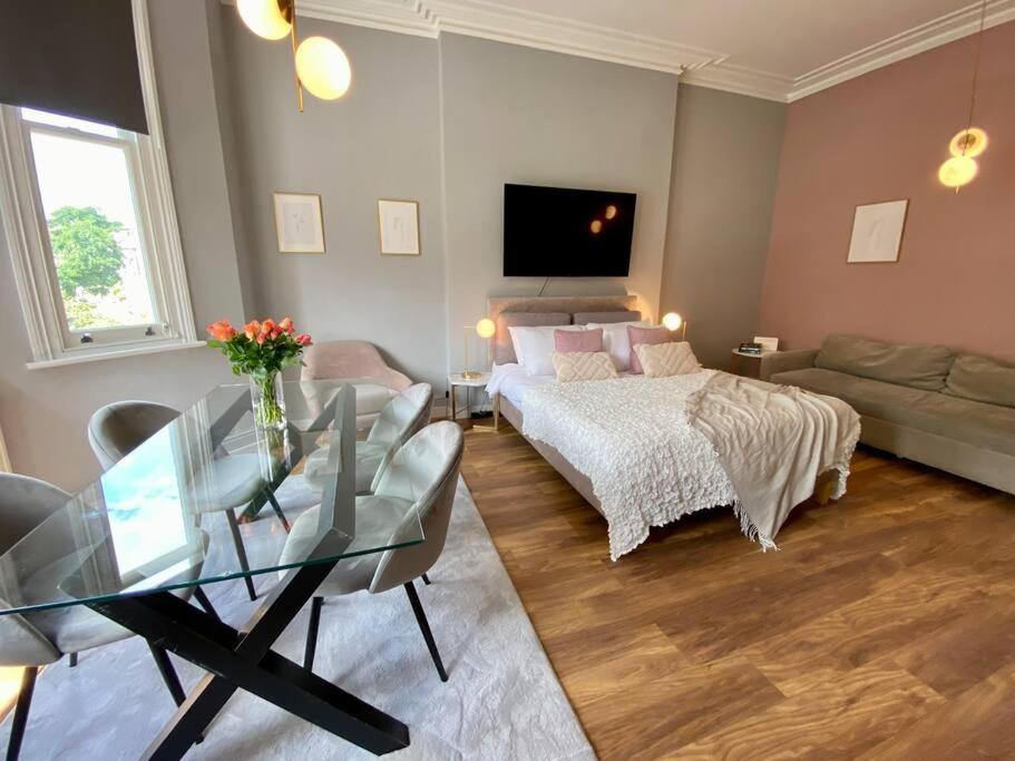 Studio For 3 Near Regents Park N5 ลอนดอน ภายนอก รูปภาพ