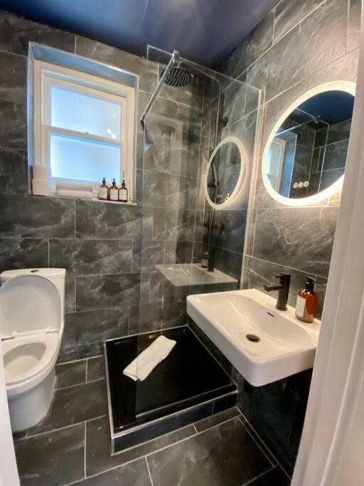 Studio For 3 Near Regents Park N5 ลอนดอน ภายนอก รูปภาพ